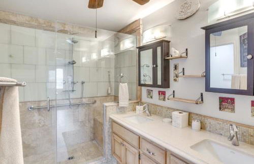 Huntington Beach Condo with Pool Less Than 1 Mi to Pier! - Foto 14