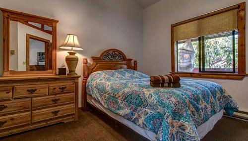 Private Cabin Rental with Wood-Burning Fireplace in Canadensis, Pennsylvania - Foto 3