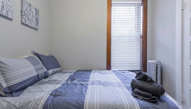 Depaul 2 BDR - Walk to Train, University, and More - Foto 5, Habitación