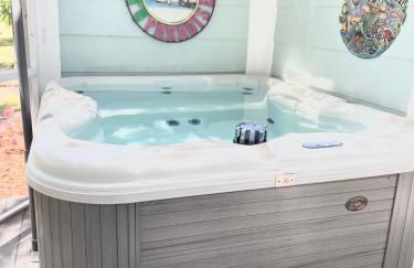 Beautiful Waterfront Home Less Than 7 mins to Beaches - Foto 18