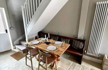 TudorRose Townhouse - A New Unique Town Centre Home - Foto 4