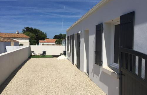 Escapade a Chaucre - St Georges - Maison plain pied - 3 chambres - 7 couchages - Foto 2