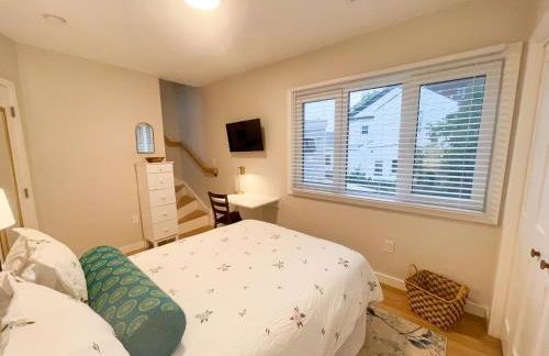 Modern 2 bed,2 bath Gem MIT Central Cambridge - Photo 4