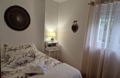 Moradia T2 em bairro pitoresco da Covilhã - Foto 9