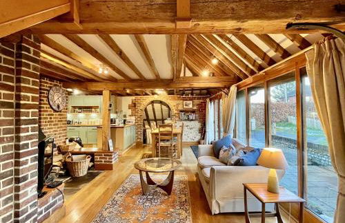 The Old Tractor Shed by inspirestays-com - Foto 7