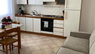 OTB Italia 2 - Alloggio accogliente tra Venezia e Treviso con 2 Terrazze e Posto auto Coperto - Foto 2