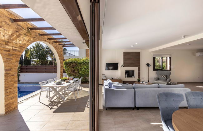 Ayia Napa Seafront Ionion Villa H5 - Photo 44