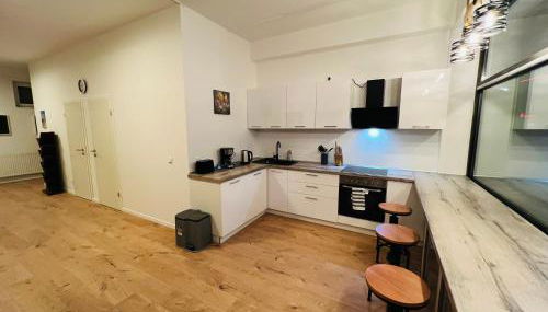 Big Apartment l 18 Beds l Free Parking l WiFi l - Foto 2