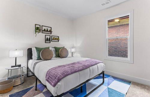 Spacious 4BR House Near Downtown, Perfect for Groups & Pets - Foto 28