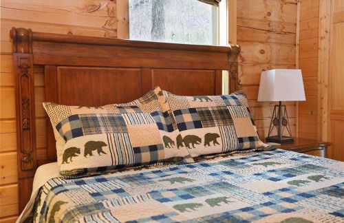 Red Roof-Cozy Cabin with Great Views, Hot Tub and near Bryson City - Foto 11