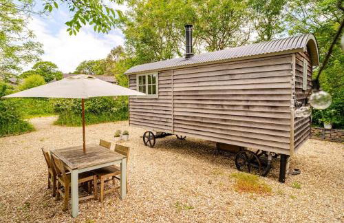 Hut at Nettle and Dock - Foto 10