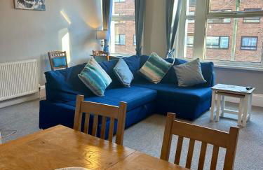 Central and Convenient with Private Parking - Photo 1