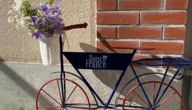 LES JARDINS DE MA-MANS Maison cosy centre Le Mans PARKING privé gratuit - Photo 5