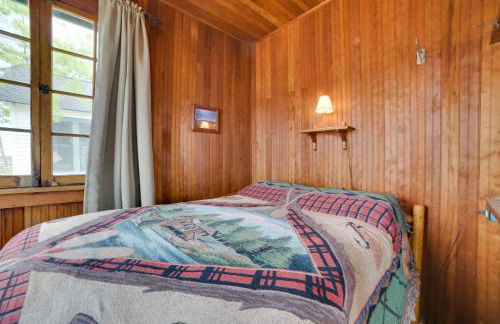 Water-View Deck! Cabin 4 on Les Cheneaux Islands - Photo 12