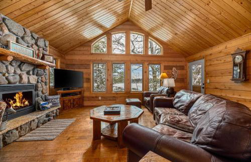 The Cedar Lakehouse in Lake Tomahawk WI - Photo 2