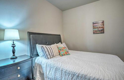 Manson Condo with Pool Access - Near Marina and Town - Foto 19