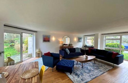 Weybridge Stunning Five Bedroom House With Garden - Foto 2