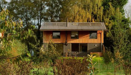 Brackenfell Lodge - Photo 1