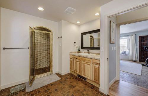 East Wenatchee Oasis 4BR, Pool, Hot Tub, Loop Trail - Foto 20