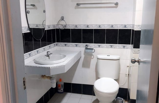 Glory 2 Beds Room By Alpine - Foto 9