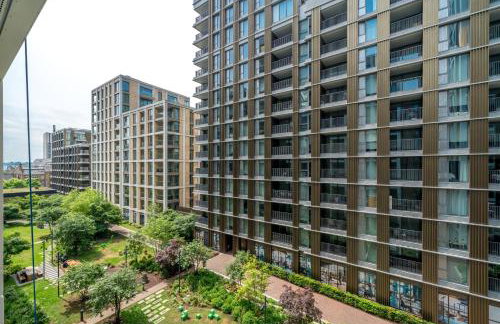 Modern- Battersea Power Station 2-Bed Apartment with Balcony - Foto 20