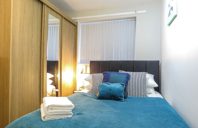 Tudors eSuites Four Bedroom House - Foto 7