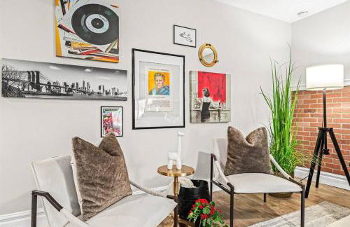 Luxury King Suite - Newly Renovated in Mt. Clemens - Foto 14