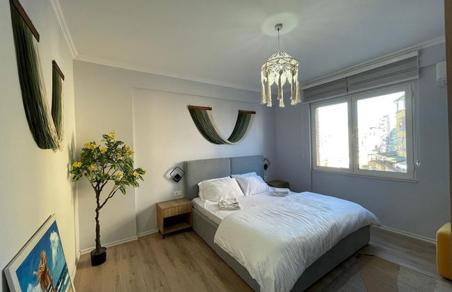 Boho Central Apartment - Photo 37