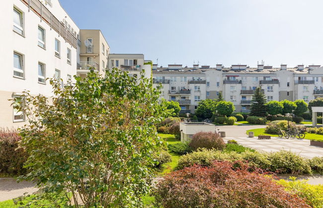 Piaseczno Stylish Apartment by Renters - Photo 49