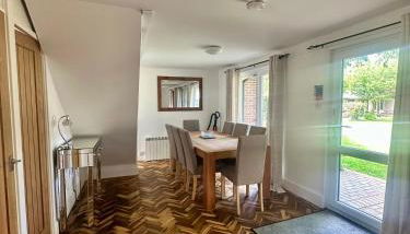 Charming & Spacious Holiday Home - Foto 3