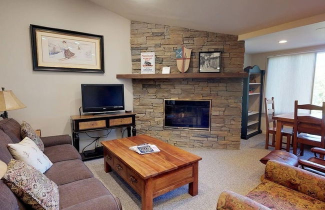 Terracehouse - CoralTree Residence Collection - Photo 77