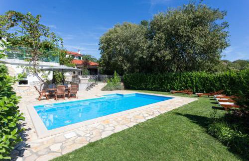 Vila Milančić - a house for memorable holiday in Imotski - Foto 11