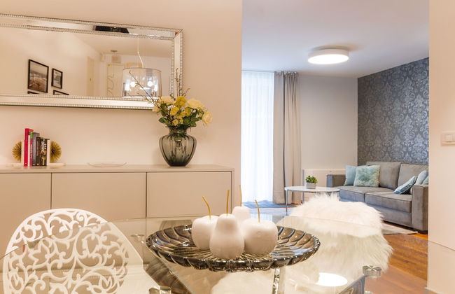 Apartments Lux by Locap Group - Foto 1