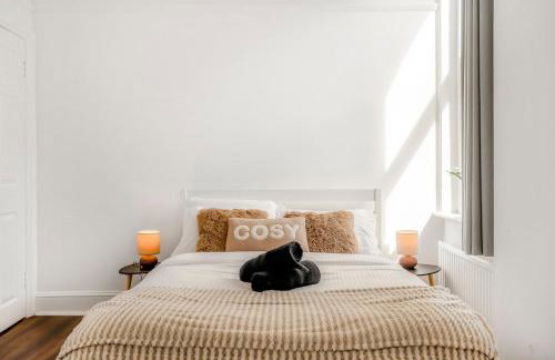 Stylish 1BR Flat-Terrace-Free Parking-Rail Station - Foto 4