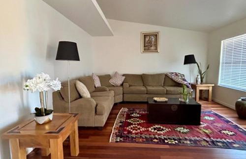 12 guests. W/ Ping pong, Air hockey, Volleyball! - Foto 3