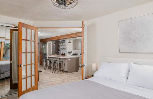 Wolf River Multi-Family Retreat - Sleeps 14 Pontoon Boat Paddle Boards Firepit - Foto 11