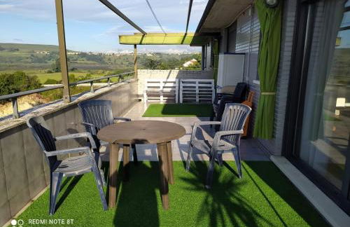 Atico con gran terraza y vistas en Cudon - Foto 4