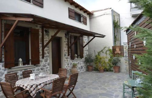 Two-storey house with loft at Agria,Volos - Foto 11