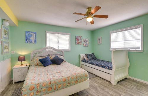 Walk to Gulf Surfside Beach Home with Deck - Photo 18