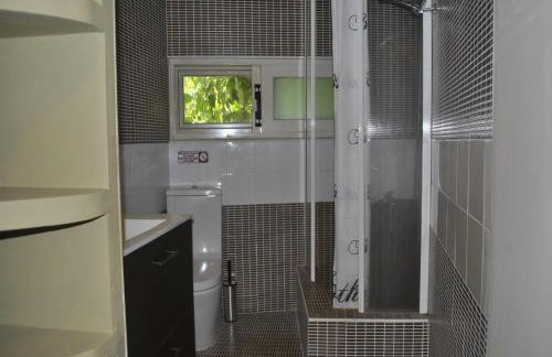 Attractive Greek House with Private Pool near Sea & City Center - Photo 68