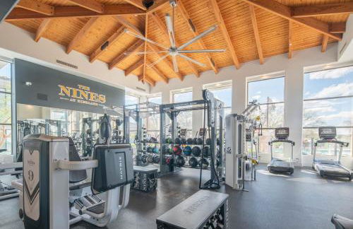 Family Getaway Near Grayhawk Golf , Parking - N244 - Foto 33