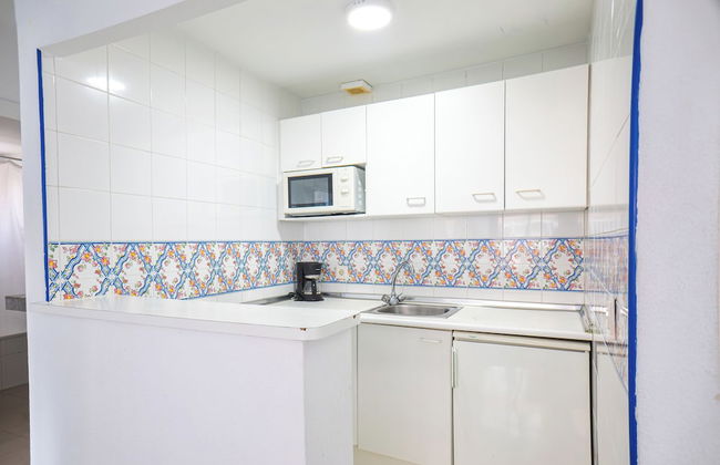 Apartamentos El Velero - Foto 13