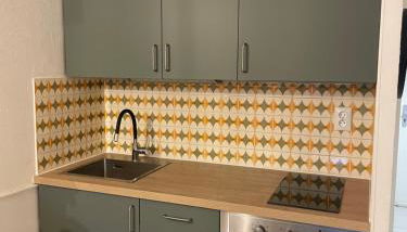 Charmant appartement cosy, terrasse proche des pistes et du centre du village - WIFI gratuit - Foto 3