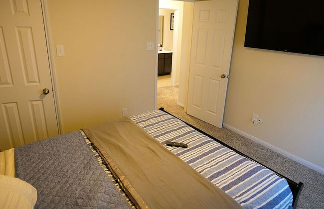 6Bdrm 2.5Bath 10Beds - Rosenberg - Foto 3