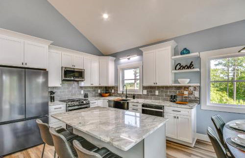 Hot Tub and Game Room! Family Connelly Springs Home - Photo 9