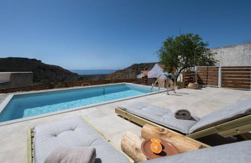 Nomas Home Skaloti with Private Pool - Foto 1