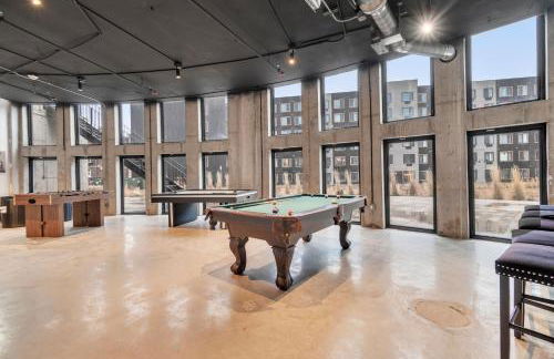 Pink Heaven Indoor Pool, FREE Parking, Near NYC - Foto 17