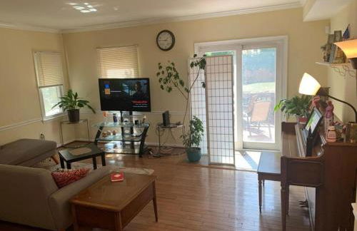 Townhouse with High Speed WiFi & Free Parking - Foto 1