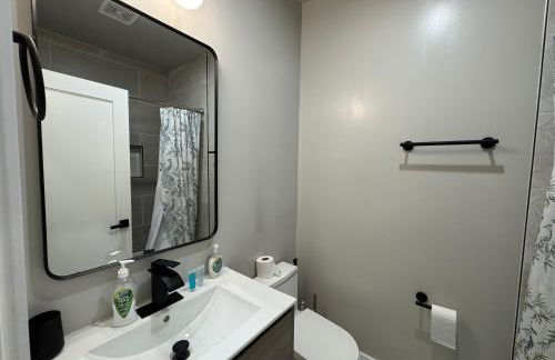 New Updated Apartment 2BR Retreat - Foto 15