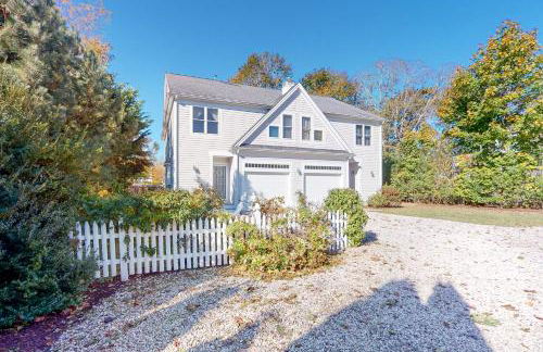 Modern Beach & Town Getaway - Foto 22